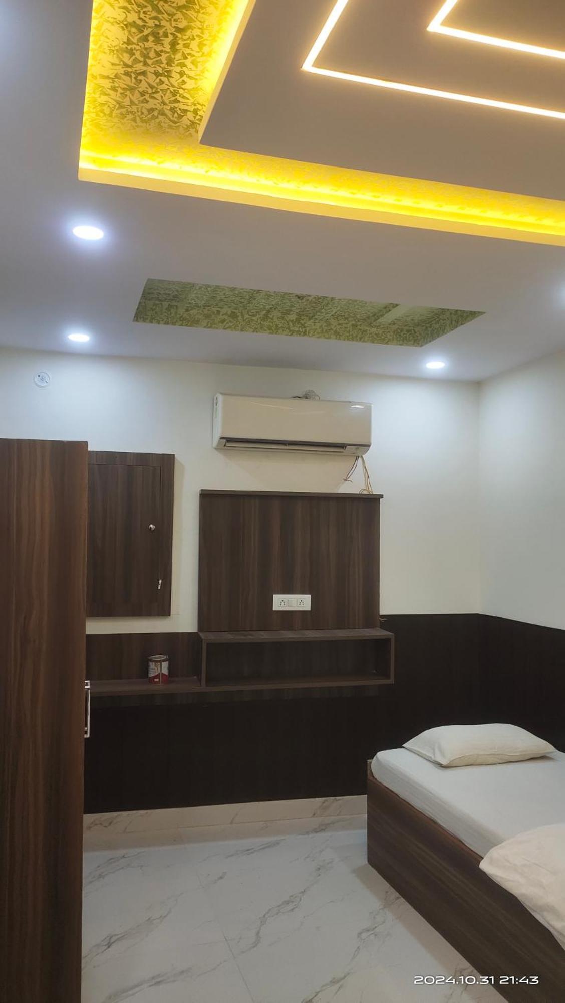 Big Brother Hostel Hotel Agra  Exterior photo