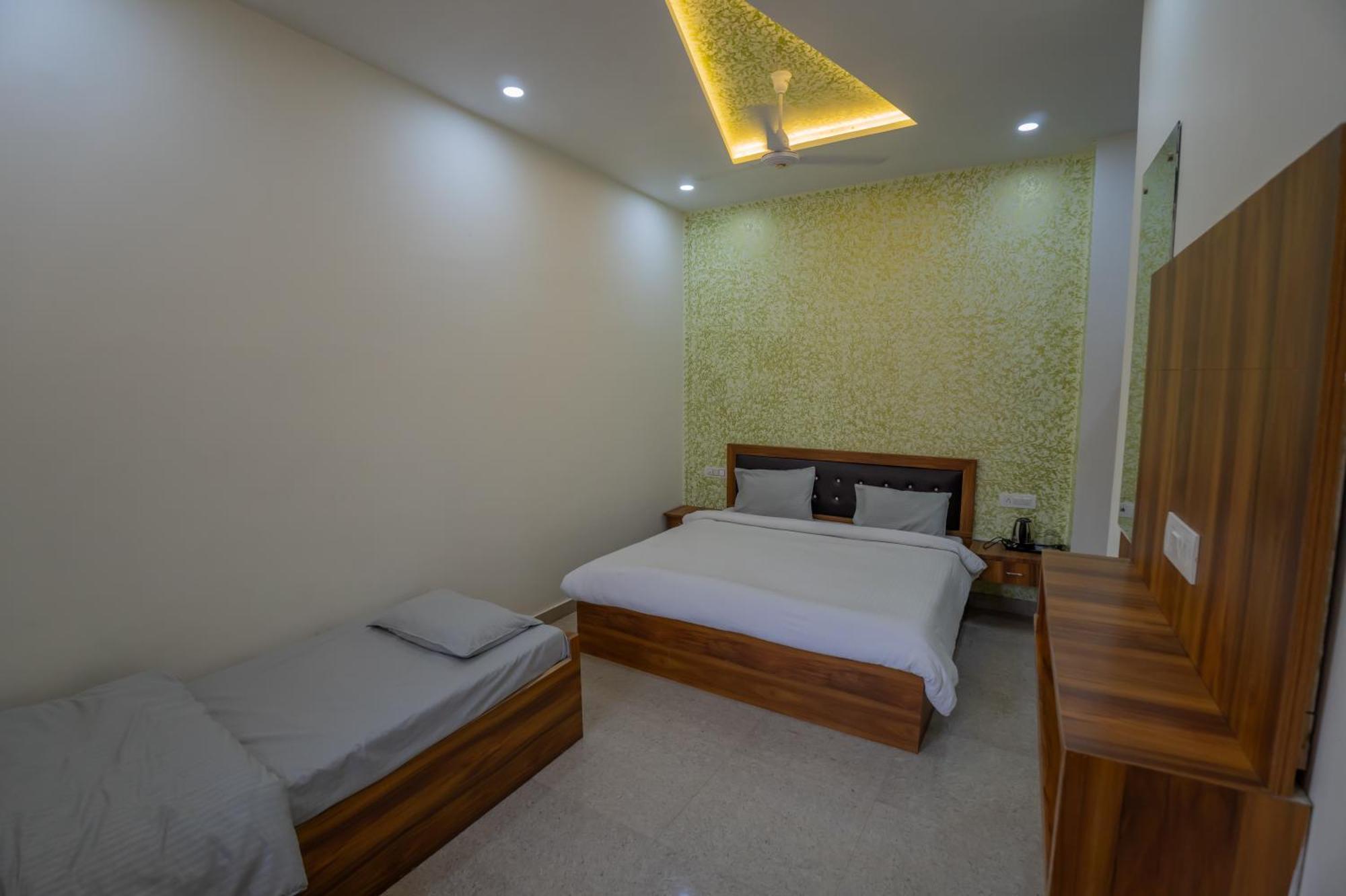 Big Brother Hostel Hotel Agra  Room photo