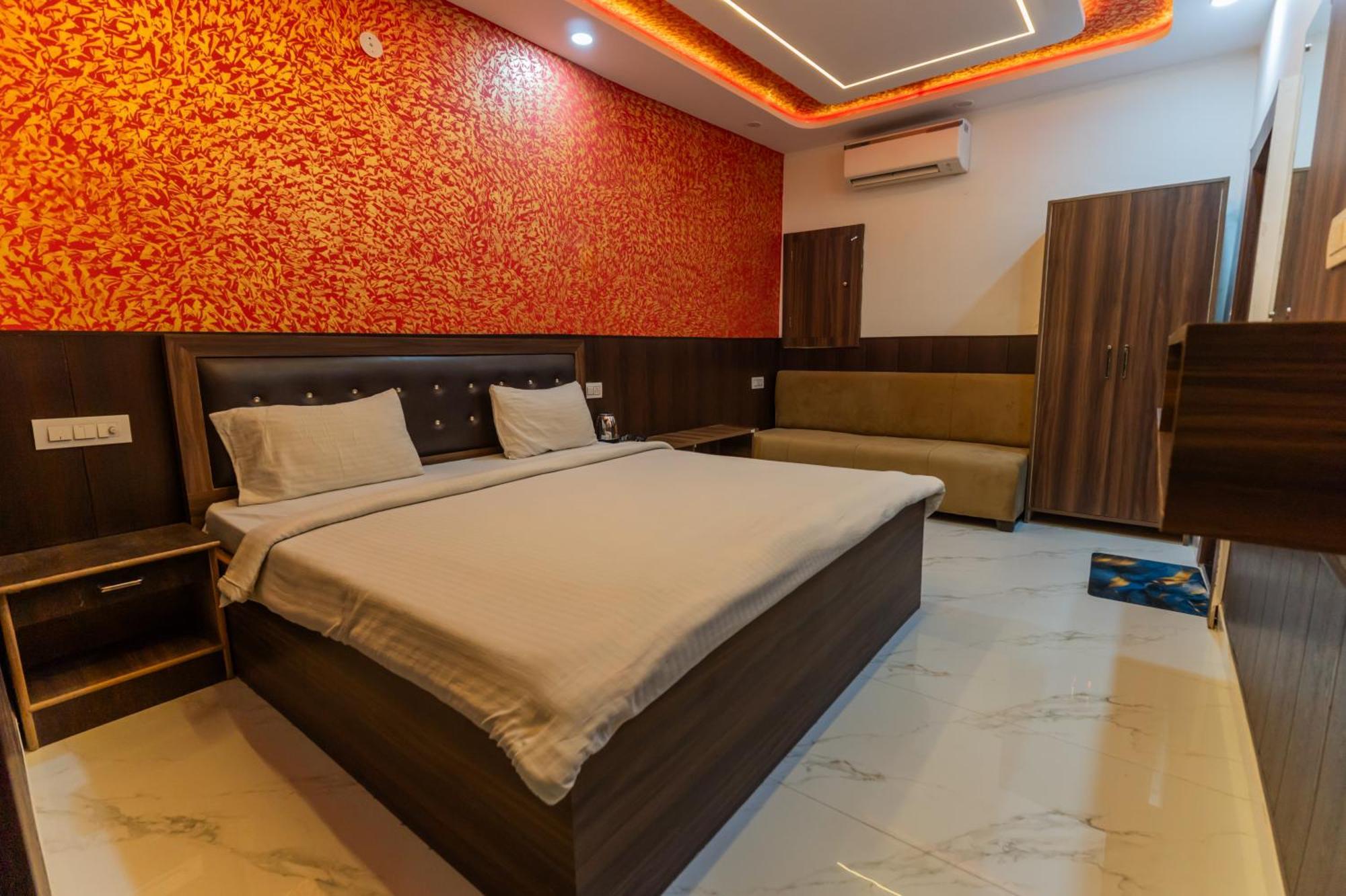 Big Brother Hostel Hotel Agra  Room photo